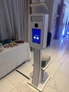 divine photo booth 5 scaled